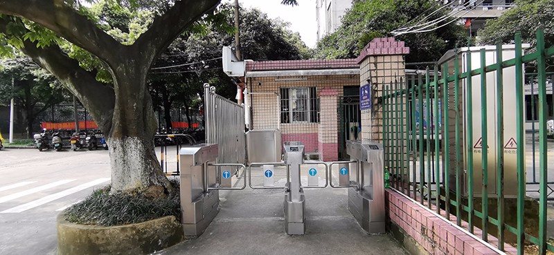 無刷擺閘